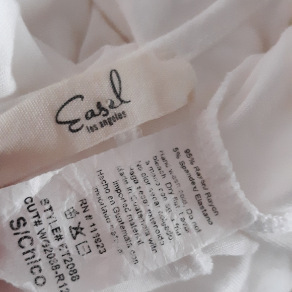 Easel Tiered Ruffle Tunic - Picture 5 of 5